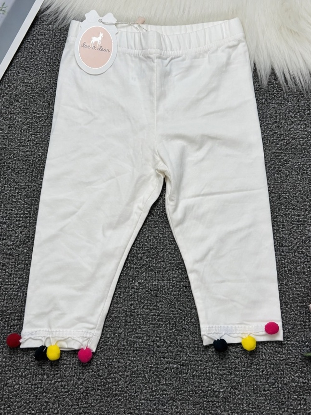 NWT Doe A Dear Toddler Girl White Leggings with Hem lined Pom Poms - Size 2T